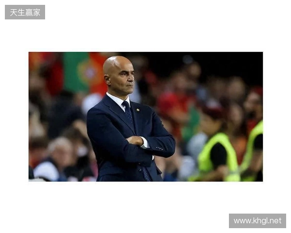 现役前三中场?维蒂尼亚:第一佩德里,然后B费、内维斯和我 现役前三中场?维蒂尼亚:第一佩德里,然后B费、内维斯和我