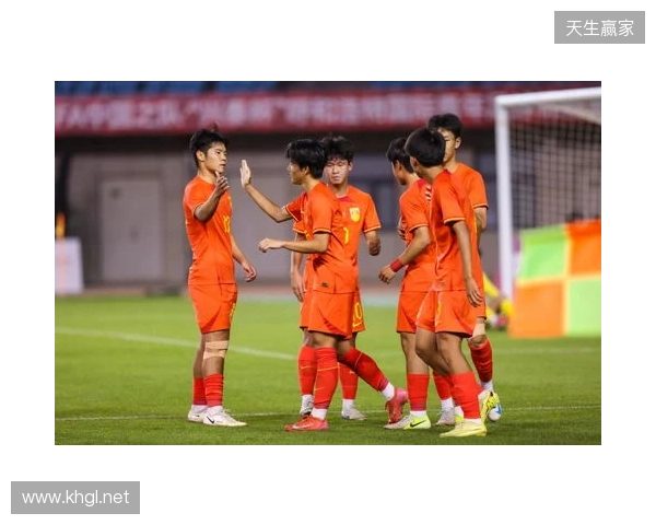 半场-U16中国男足1-1塔吉克斯坦男足U16 袁博涵造点并操刀命中
